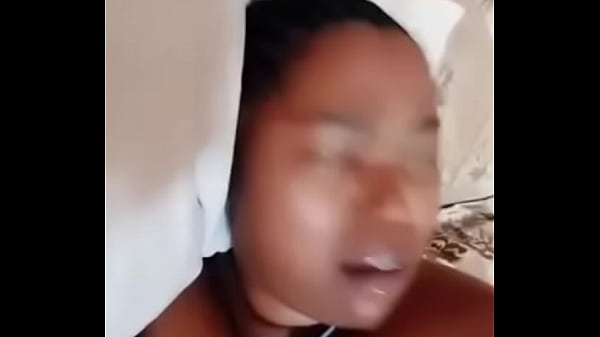 Fingering her self