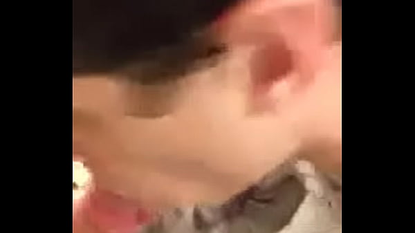 Rixon, Guatemala.  Sexo del Duro y Fuerte