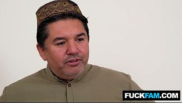 Nonton Wtf Hijabi Babe First Date thumbnail