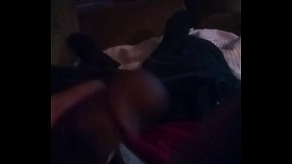 Play MP4 - Real freak