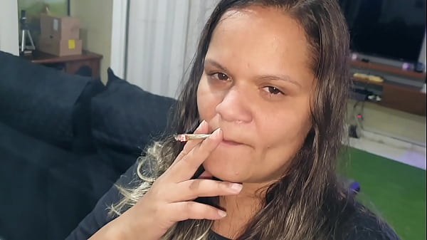 Esquenta antes da_festa de Halloween Paty Bumbum mija na camera e quebrao celular