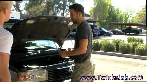 Cute young gay cock sucker Jordan Ashton'_s real dad doesn'_t think