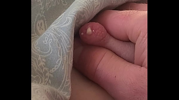 Nonton Milking Nipple thumbnail