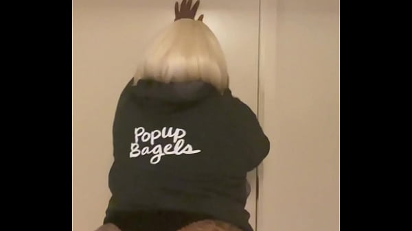 I am the opposite of this lol but i sure do like the hoodie 