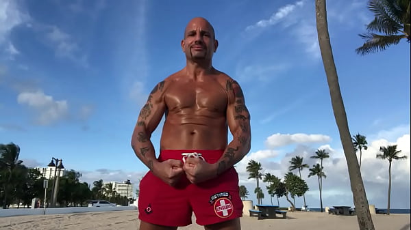 Play MP4 - MAXXX LOADZ IS RIPPED