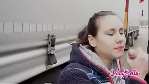 Play MP4 - Fuck wie stabil sie am truck steht