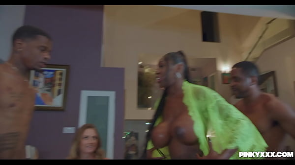 BK BRICK, DAMION DAYSKI vs_EBONY MYSTIQUE AND KYLER QUINN