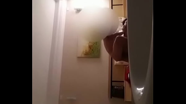 Casada sofrendo e_gozando_na rola_do comedor dotado