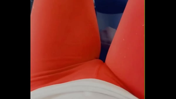 Nonton En Direct De La Salle De Sport Cameltoe thumbnail