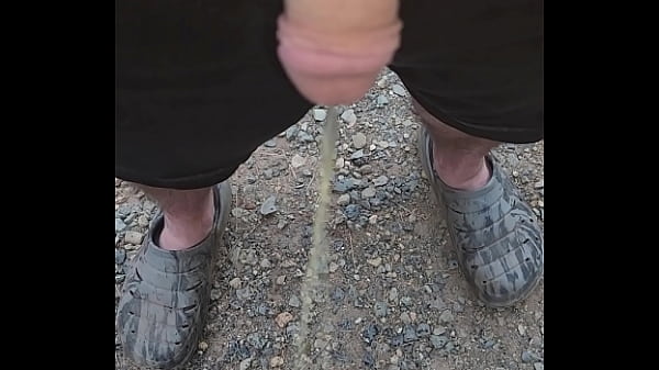 Play MP4 - Had to pee