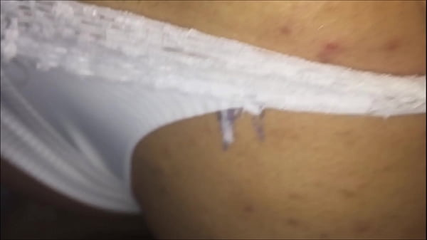 Eu usando pela segunda vez  a calcinha tanguinha branca gg e soutien branco gg da gordinha Rubia gostosona 