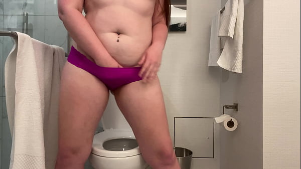 Hidden Camera Exposes Toilet Time! thumbnail