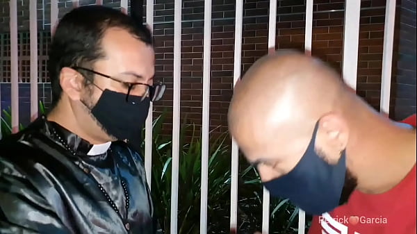 Play MP4 - Confessando