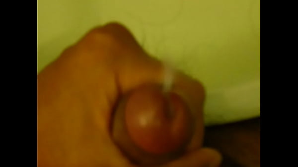 Play MP4 - paja en el ba&ntilde;o