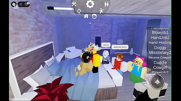 Me cojiaún furro y después vinieron_sus amigos aque_los detone