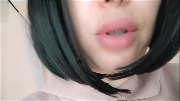 This Alien Wanna Spread My Belly thumbnail