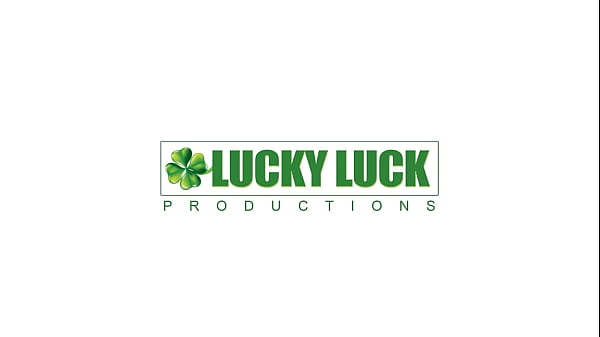 Nonton Lucky G Inkdup - Fruit Rollup Blowjob With A Huge Cumshot thumbnail