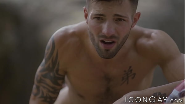 Mature Hunk Anals Tattooed Jock Outdoor thumbnail