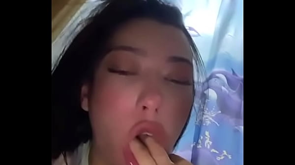 Gagging myself for daddy latina teen pukes 