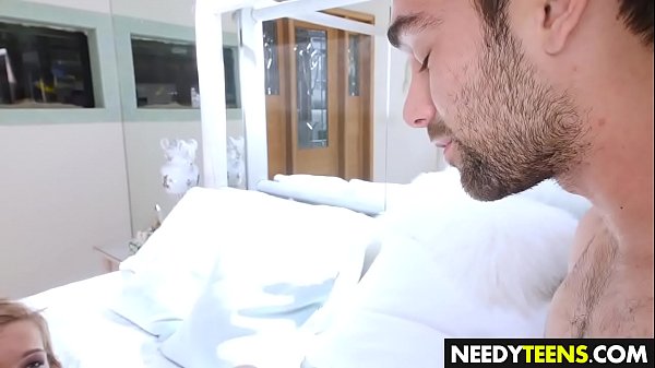 Molly Manson has a pull out game weak guy