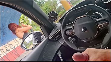 Play MP4 - Punheta arriscada na rua para estudante que estava no ponto de &ocirc;nibus&period;