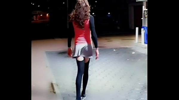 Annemieke Flashing Clitty On The Street thumbnail
