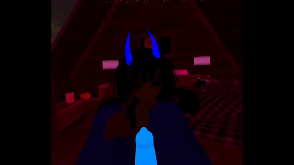 Nonton Error Demon Toys With Her Favorit Umbreon thumbnail