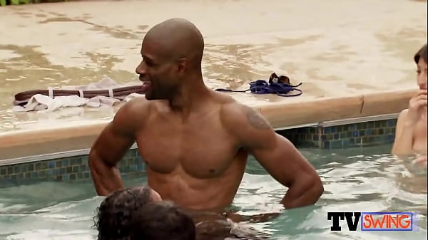 Couples gettogether in thehot tubfor steamy foreplay