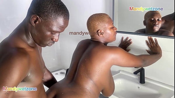 Nonton Bathroom Hot Bath With Wet Creamy Pussy Cumshot thumbnail