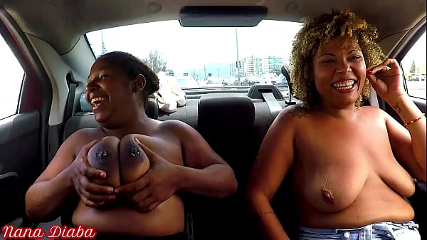 Exibicionismo Pelas Ruas Do Rio De Janeiro Voltando Da Praia Do Abric&oacute; thumbnail