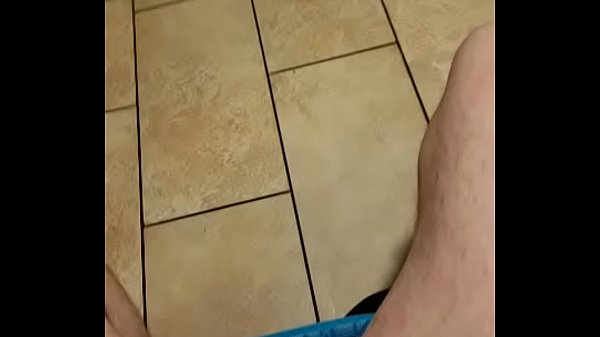 Play MP4 - Masturbating in public bathroom
