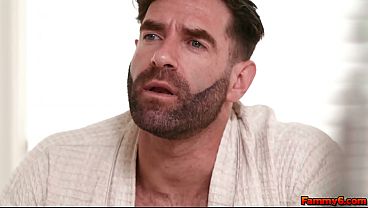 Nonton Bratty Stepdaughter Pixie Smalls And Her Stepdad Have Discreet Naughty Sex thumbnail