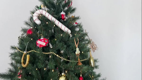 Nonton Holidays Misbehavior - Mrs. Claus Isn&rsquo;t As Innocent As She Looks thumbnail