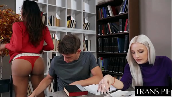 Hot transgender After a while I saw that he came again in this room, but this time he was wearing only underwear, there was no swell. 