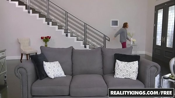 Play MP4 - RealityKings - 8th Street Latinas - Jasmine Summers Tyler Nixon - Jasmines Cookies