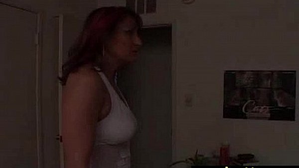 Nonton Hairy Hippy Chick Gets Dicking 7 thumbnail