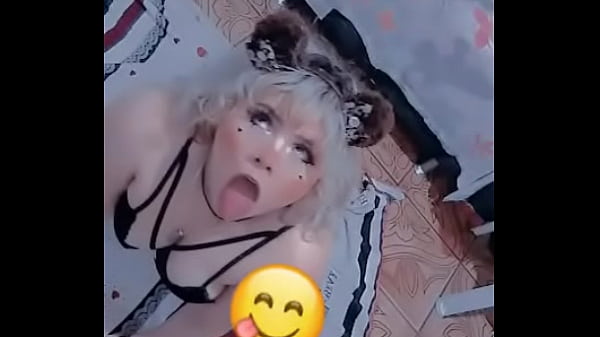 Bonequinha quer leite quente 