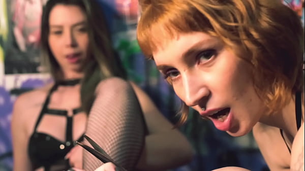 Nonton Cute Feet On A Huge Dildo Will Make You Cum thumbnail