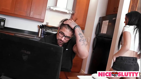 Velour noir sucks me during zoom meeting until the last drop for niceandslutty 