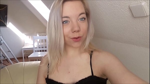 Play MP4 - Die h&uuml;bsche Anhalterin wird geschw&auml;ngert