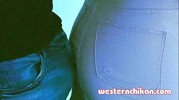 Stunning Big Boobs Student Groped By A Stranger On The Bus !!! thumbnail