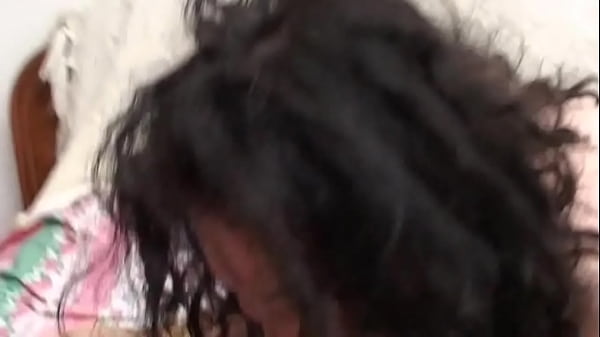 Play MP4 - When she fucked her fat cat&comma; the relatives became hungry and bent over her