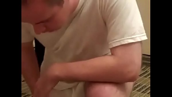 Play MP4 - Ebony Ballbusting