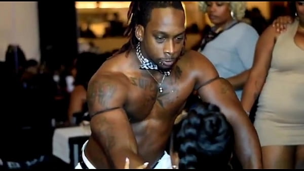 Play MP4 - Stripper Makes Hot Link w&sol; His Meat