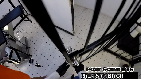 Yasmine woods' sucks dick and gets fucked 