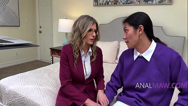 I can't tell if it feels better in my ass or pussy