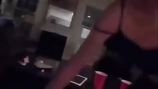 Nonton Teen Has Shivering Creamy Orgasm thumbnail