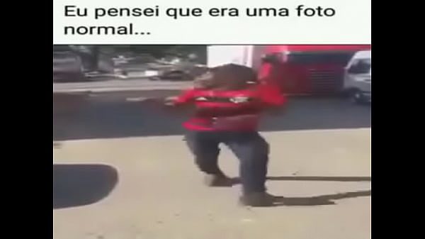 Pensei que era um v&iacute_deo normal mas...