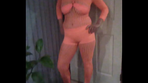 hot pink bi wife