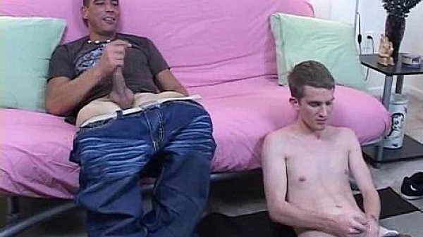 Straight guy sucking on an ebony cock for some money 